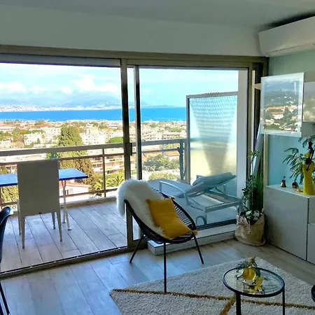 דירה Lovely For 2 - Panoramic View אנטיב