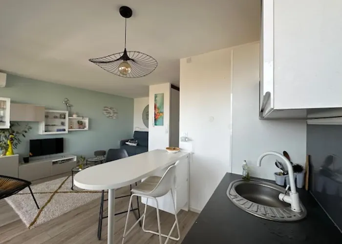 Apartmán Lovely For 2 - Panoramic View Antibes